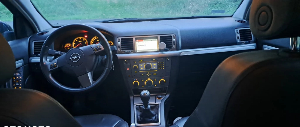 Opel Vectra cena 11900 przebieg: 233400, rok produkcji 2009 z Szczecin małe 121